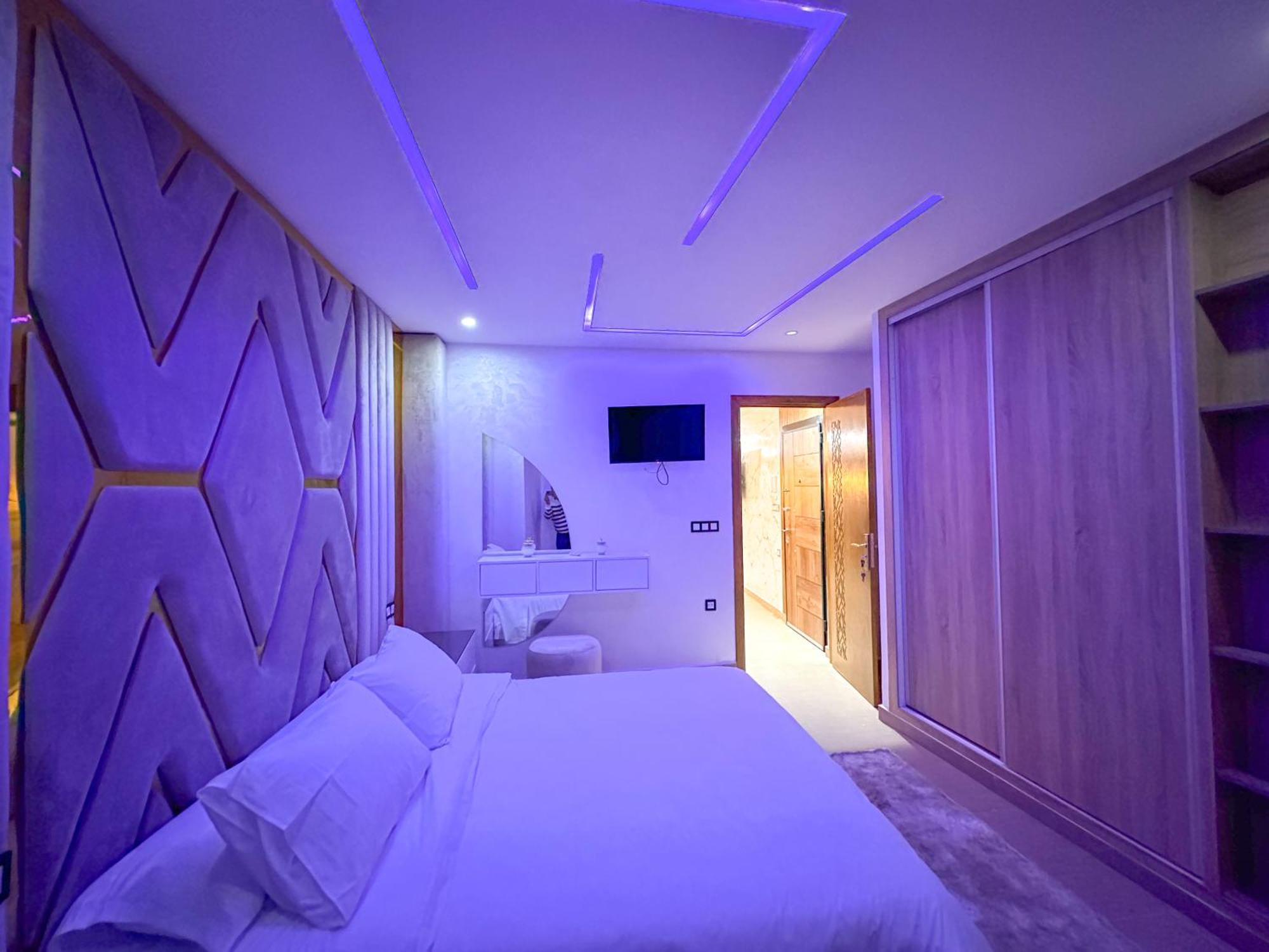 Veluxa - Luxury Holiday Homes - Centric Flat Tangier Room photo